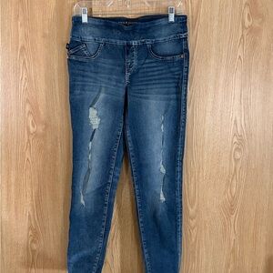 Rock & Republic Fever Slimming Pull On Blue Distressed Skinny Ankle Jeans